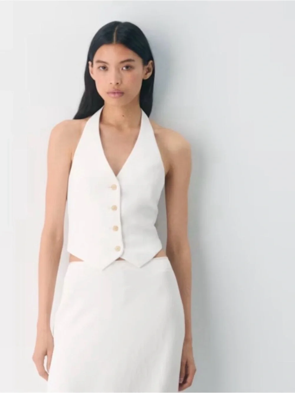 Aritzia Vito Vest in Birch White - size 8 - Picture 10 of 11